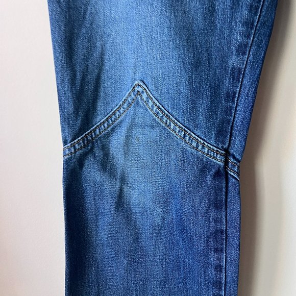 Gently Worn, but Lovingly Cared For Abercrombie & Fitch Western-Inspired Jeans - Picture 3 of 13